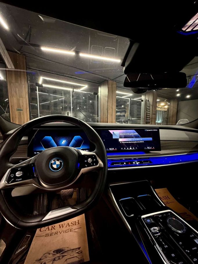 Used BMW i7 eDrive50, 2024 in Jordan, Amman by AL HAYDAR CARS, Black color.  | AUTO.AE | Listing #296530 — photo 14 of 17