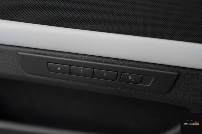 مستعملة BMW M5 V (F10)، 4.4 لتر، 2012 في الأردن، عمان من PRESTIGE AUTO، اللون أزرق.  | AUTO.AE | إعلان #296260 — صورة 11 من 40
