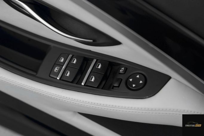 مستعملة BMW M5 V (F10)، 4.4 لتر، 2012 في الأردن، عمان من PRESTIGE AUTO، اللون أزرق.  | AUTO.AE | إعلان #296260 — صورة 12 من 40