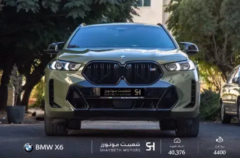مستعملة BMW X6 M60i xDrive عملية فيس ليفت III (G06)، 4.4 لتر، 2024 في الأردن، عمان من SHAYBETH MOTORS، اللون أخضر.  | AUTO.AE | إعلان #295652