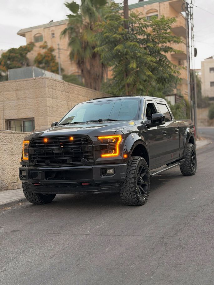 Подержанный Ford F-150 Shelby Extreme XIII Рестайлинг, 5.0 л, 2017 в Иордания, Амман от AL FURSAN MOTORS Черный цвет.  | AUTO.AE | Объявление #296415