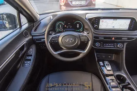 Подержанный Hyundai Sonata VIII (DN8), 2.0 л, 2022 в Иордания, Амман от SHAYBETH MOTORS Черный цвет.  | AUTO.AE | Объявление #295712 — фото 5 из 10
