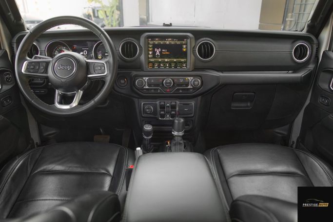 مستعملة Jeep Wrangler IV (JL)، 2.0 لتر، 2023 في الأردن، عمان من PRESTIGE AUTO، اللون فضي.  | AUTO.AE | إعلان #296165 — صورة 13 من 29