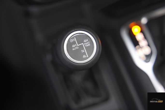 مستعملة Jeep Wrangler IV (JL)، 2.0 لتر، 2023 في الأردن، عمان من PRESTIGE AUTO، اللون فضي.  | AUTO.AE | إعلان #296165 — صورة 14 من 29
