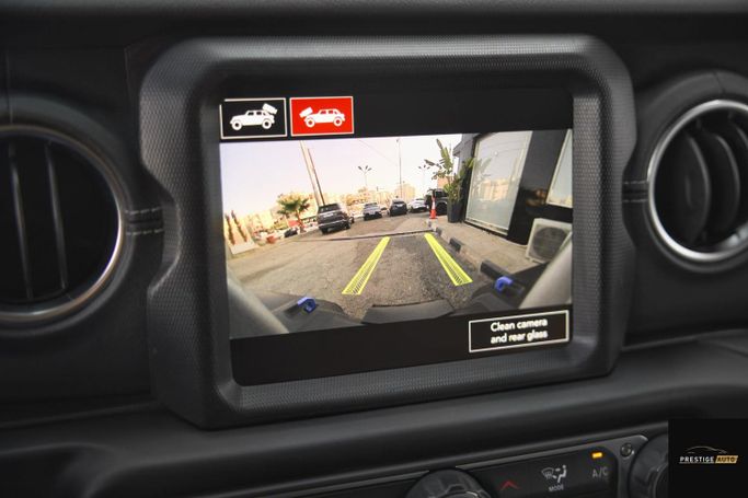 مستعملة Jeep Wrangler IV (JL)، 2.0 لتر، 2023 في الأردن، عمان من PRESTIGE AUTO، اللون فضي.  | AUTO.AE | إعلان #296165 — صورة 10 من 29