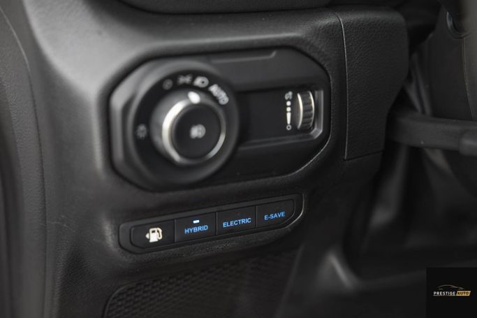 مستعملة Jeep Wrangler IV (JL)، 2.0 لتر، 2023 في الأردن، عمان من PRESTIGE AUTO، اللون فضي.  | AUTO.AE | إعلان #296165 — صورة 15 من 29