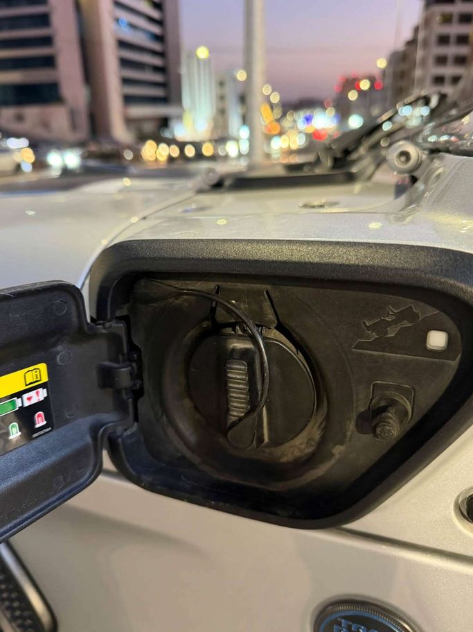 مستعملة Jeep Wrangler IV (JL)، 2.0 لتر، 2023 في الأردن، عمان من AL HAYDAR CARS، اللون فضي.  | AUTO.AE | إعلان #296523 — صورة 11 من 14