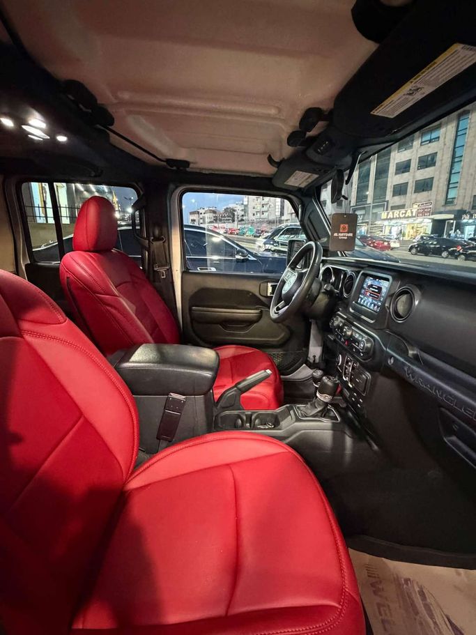 مستعملة Jeep Wrangler IV (JL)، 2.0 لتر، 2023 في الأردن، عمان من AL HAYDAR CARS، اللون فضي.  | AUTO.AE | إعلان #296523 — صورة 12 من 14
