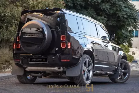 Новый Land Rover Defender 110 II, 2.0 л, 2025 в Иордания, Амман от SHAYBETH MOTORS Тёмно-бордовый цвет.  | AUTO.AE | Объявление #295640 — фото 3 из 10