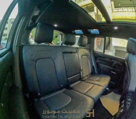 Новый Land Rover Defender 110 II, 2.0 л, 2025 в Иордания, Амман от SHAYBETH MOTORS Тёмно-бордовый цвет.  | AUTO.AE | Объявление #295640 — фото 10 из 10