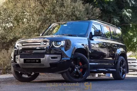Подержанный Land Rover Defender 110 II, 2.0 л, 2024 в Иордания, Амман от SHAYBETH MOTORS Черный цвет. Европейская | AUTO.AE | Объявление #295678 — фото 2 из 9