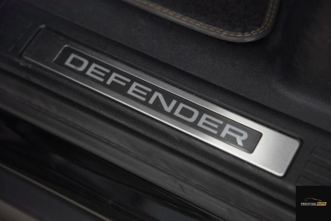 مستعملة Land Rover Defender 110 ثانياً، 2.0 لتر، 2024 في الأردن، عمان من PRESTIGE AUTO، اللون أسود.  | AUTO.AE | إعلان #296248 — صورة 21 من 36