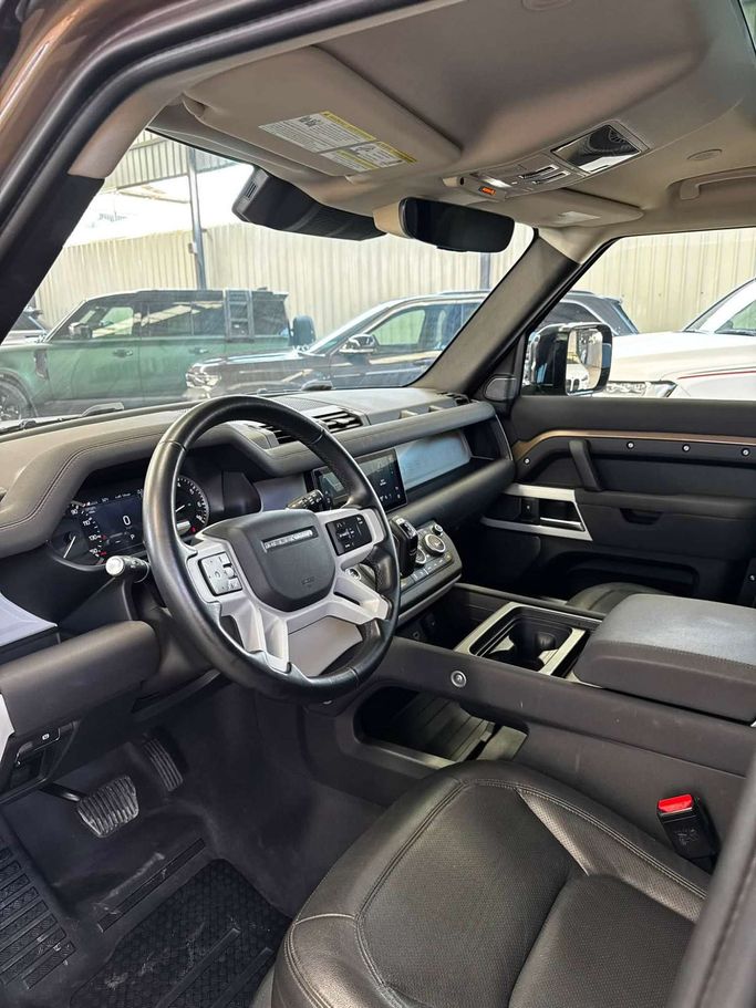 Used Land Rover Defender 110 II (L663), 2.0 l, 2023 in Jordan, Amman by AL HAYDAR CARS, Grey color.  | AUTO.AE | Listing #296556 — photo 15 of 17