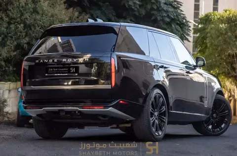 مستعملة Land Rover Range Rover Evoque P270e فيس ليفت الثاني، 1.5 لتر، 2024 في الأردن، عمان من SHAYBETH MOTORS، اللون أسود. أخرى | AUTO.AE | إعلان #295521 — صورة 3 من 10