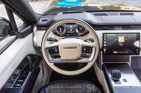 مستعملة Land Rover Range Rover Evoque P270e فيس ليفت الثاني، 1.5 لتر، 2024 في الأردن، عمان من SHAYBETH MOTORS، اللون أسود. أخرى | AUTO.AE | إعلان #295521 — صورة 5 من 10