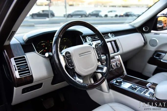 مستعملة Land Rover Range Rover P510 رابعاً، 5.0 لتر، 2016 في الأردن، عمان من JREISAT AUTO GROUP، اللون أسود.  | AUTO.AE | إعلان #295633 — صورة 8 من 16