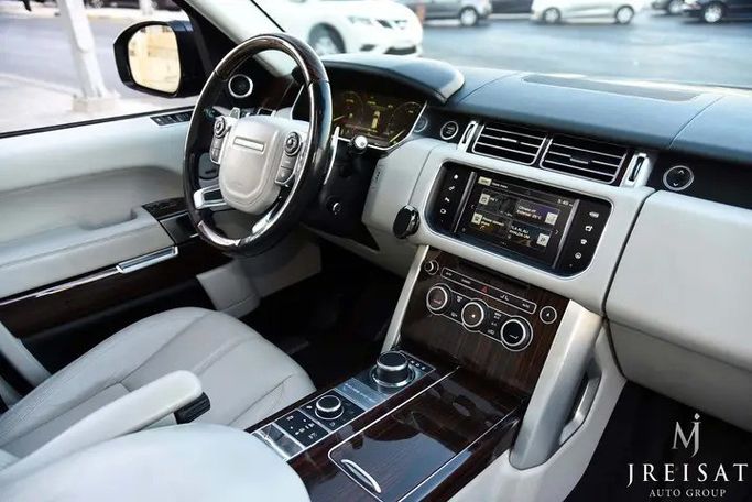 مستعملة Land Rover Range Rover P510 رابعاً، 5.0 لتر، 2016 في الأردن، عمان من JREISAT AUTO GROUP، اللون أسود.  | AUTO.AE | إعلان #295633 — صورة 10 من 16