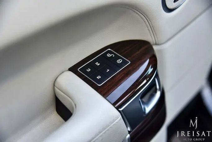 مستعملة Land Rover Range Rover P510 رابعاً، 5.0 لتر، 2016 في الأردن، عمان من JREISAT AUTO GROUP، اللون أسود.  | AUTO.AE | إعلان #295633 — صورة 12 من 16