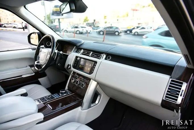 مستعملة Land Rover Range Rover P510 رابعاً، 5.0 لتر، 2016 في الأردن، عمان من JREISAT AUTO GROUP، اللون أسود.  | AUTO.AE | إعلان #295633 — صورة 16 من 16