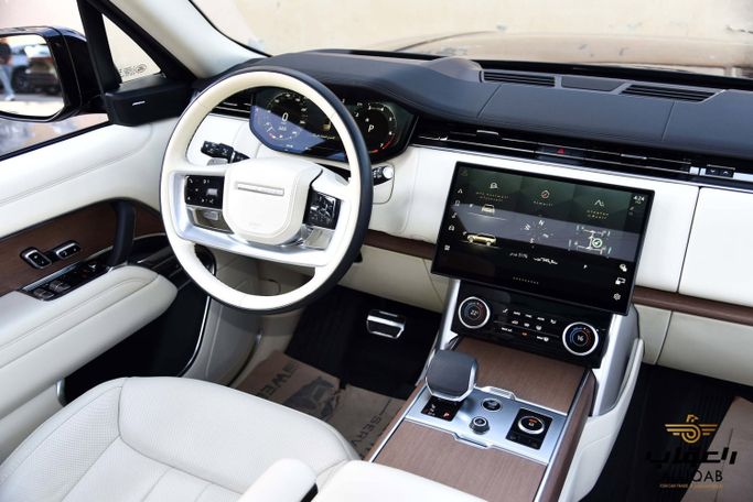 Новый Land Rover Range Rover P400 MHEV V (L460), 3.0 л, 2023 в Иордания, Амман от AL UQAB TRADING Тёмно-синий цвет.  | AUTO.AE | Объявление #295668 — фото 16 из 25