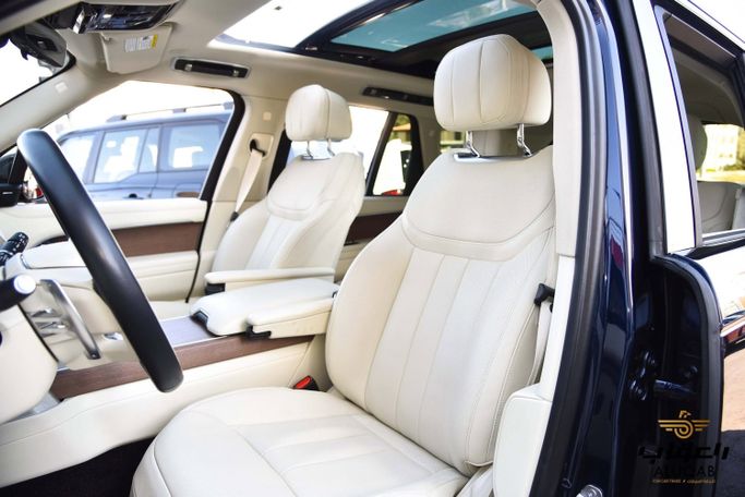 Новый Land Rover Range Rover P400 MHEV V (L460), 3.0 л, 2023 в Иордания, Амман от AL UQAB TRADING Тёмно-синий цвет.  | AUTO.AE | Объявление #295668 — фото 10 из 25