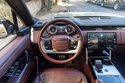 Подержанный Land Rover Range Rover P550e V (L460), 3.0 л, 2025 в Иордания, Амман от SHAYBETH MOTORS Золотистый цвет.  | AUTO.AE | Объявление #295713 — фото 5 из 10