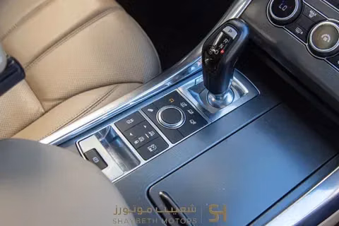 Подержанный Land Rover Range Rover Sport P340 II (L494), 3.0 л, 2017 в Иордания, Амман от SHAYBETH MOTORS Черный цвет.  | AUTO.AE | Объявление #295714 — фото 7 из 10