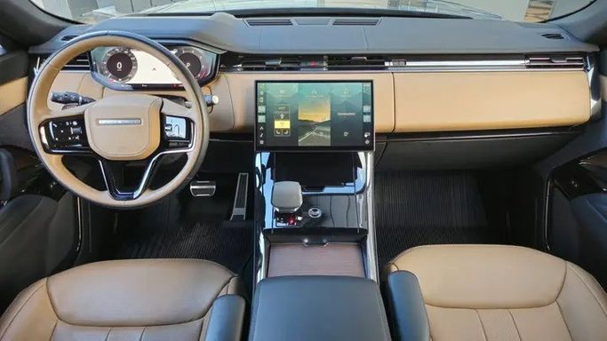 مستعملة Land Rover Range Rover Sport P400 MHEV III (L461)، 3.0 لتر، 2024 في الأردن، عمان من BASMAN AUTO، اللون أزرق. المواصفات الأمريكية | AUTO.AE | إعلان #296107 — صورة 15 من 17