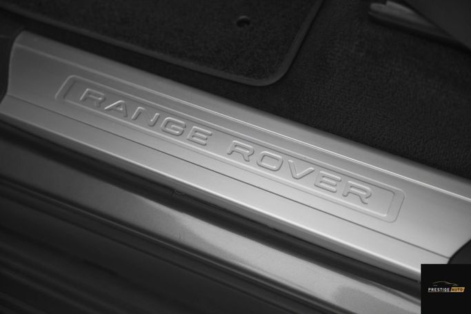 مستعملة Land Rover Range Rover Sport P400 MHEV II (L494) Facelift، 3.0 لتر، 2022 في الأردن، عمان من PRESTIGE AUTO، اللون فضي.  | AUTO.AE | إعلان #296247 — صورة 20 من 31