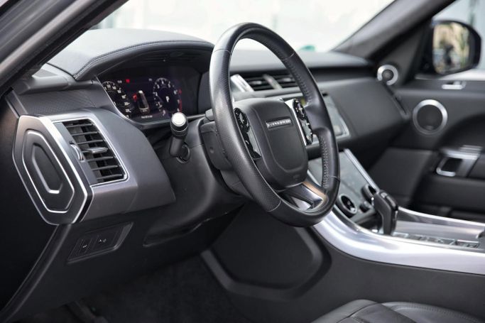 مستعملة Land Rover Range Rover Sport P300 II (L494) Facelift، 2.0 لتر، 2018 في الأردن، عمان من PRESTIGE AUTO، اللون أزرق فاتح.  | AUTO.AE | إعلان #296257 — صورة 24 من 40