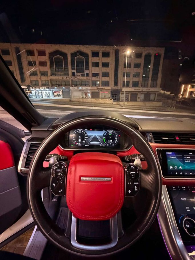 Used Land Rover Range Rover Sport P300 II (L494) Facelift, 2.0 l, 2020 in Jordan, Amman by AL HAYDAR CARS, White color.  | AUTO.AE | Listing #296543 — photo 11 of 15