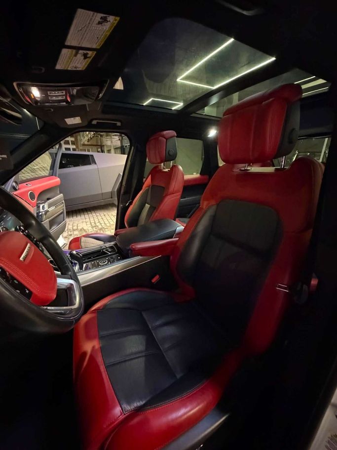 Used Land Rover Range Rover Sport P300 II (L494) Facelift, 2.0 l, 2020 in Jordan, Amman by AL HAYDAR CARS, White color.  | AUTO.AE | Listing #296543 — photo 12 of 15