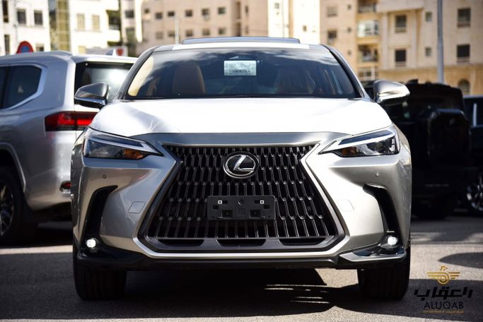 جديدة Lexus NX 350h ثانياً، 2.5 لتر، 2025 في الأردن، عمان من AL UQAB TRADING، اللون فضي.  | AUTO.AE | إعلان #295644