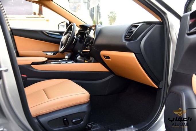 جديدة Lexus NX 350h ثانياً، 2.5 لتر، 2025 في الأردن، عمان من AL UQAB TRADING، اللون فضي.  | AUTO.AE | إعلان #295644 — صورة 11 من 20
