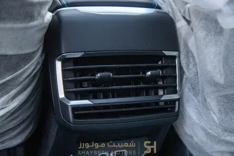 جديدة Lynk & Co 01 أنا فيس ليفت 2، 1.5 لتر، 2026 في الأردن، عمان من SHAYBETH MOTORS، اللون أسود. أخرى | AUTO.AE | إعلان #295649 — صورة 9 من 10