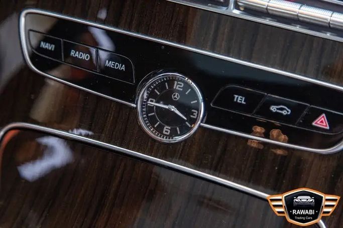 Used Mercedes-Benz C-Class 180 IV (W205) Facelift, 1.5 l, 2019 in Jordan, Amman by RAWABI CITY FOR CARS TRADING, Black color.  | AUTO.AE | Listing #296015 — photo 8 of 18
