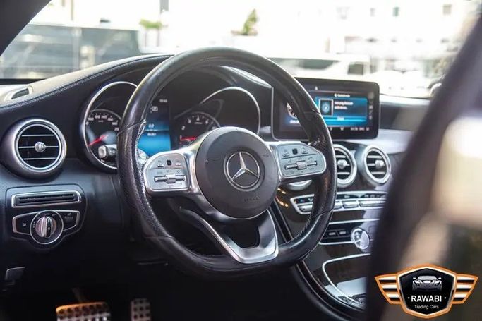 Used Mercedes-Benz C-Class 180 IV (W205) Facelift, 1.5 l, 2019 in Jordan, Amman by RAWABI CITY FOR CARS TRADING, Black color.  | AUTO.AE | Listing #296015 — photo 10 of 18
