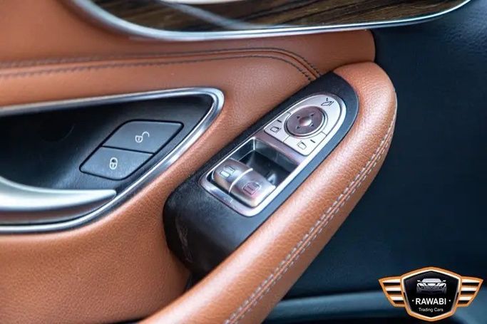 Used Mercedes-Benz C-Class 180 IV (W205) Facelift, 1.5 l, 2019 in Jordan, Amman by RAWABI CITY FOR CARS TRADING, Black color.  | AUTO.AE | Listing #296015 — photo 16 of 18