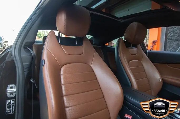 Used Mercedes-Benz C-Class 180 IV (W205) Facelift, 1.5 l, 2019 in Jordan, Amman by RAWABI CITY FOR CARS TRADING, Black color.  | AUTO.AE | Listing #296015 — photo 18 of 18