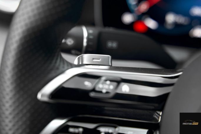 مستعملة Mercedes-Benz E-Class 350 V (W213, S213, S213, C238) فيس ليفت، 2.0 لتر، 2021 في الأردن، عمان من PRESTIGE AUTO، اللون أزرق داكن.  | AUTO.AE | إعلان #296252 — صورة 15 من 38