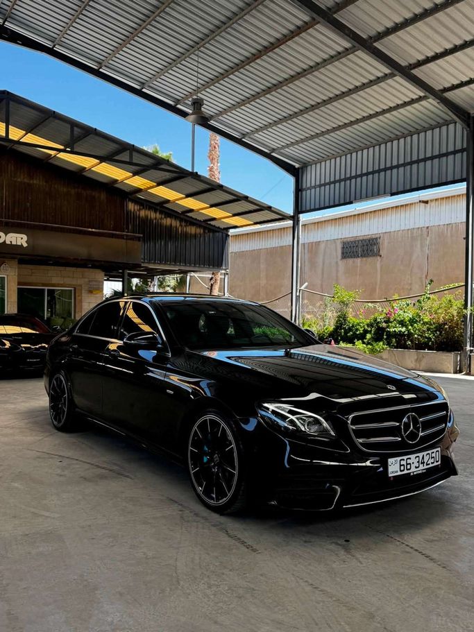 Used Mercedes-Benz E-Class 200 V (W213, S213, C238), 2.0 l, 2020 in Jordan, Amman by AL HAYDAR CARS, Black color.  | AUTO.AE | Listing #296554 — photo 11 of 14
