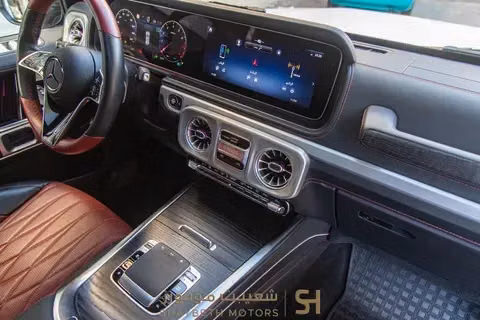 Used Mercedes-Benz G-Class 500 III (W465) Facelift, 3.0 l, 2025 in Jordan, Amman by SHAYBETH MOTORS, White color. European Specs | AUTO.AE | Listing #295607 — photo 6 of 10