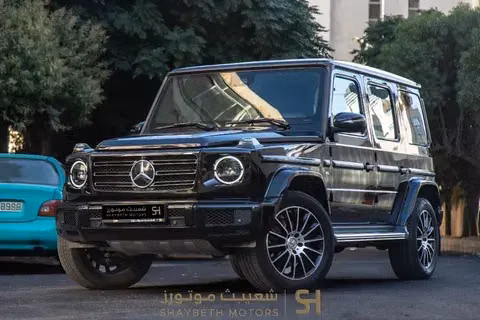 Подержанный Mercedes-Benz G-Class 500 III (W463), 4.0 л, 2019 в Иордания, Амман от SHAYBETH MOTORS Черный цвет.  | AUTO.AE | Объявление #295716 — фото 2 из 10