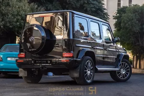 Подержанный Mercedes-Benz G-Class 500 III (W463), 4.0 л, 2019 в Иордания, Амман от SHAYBETH MOTORS Черный цвет.  | AUTO.AE | Объявление #295716 — фото 3 из 10