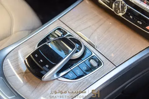 Подержанный Mercedes-Benz G-Class 500 III (W463), 4.0 л, 2019 в Иордания, Амман от SHAYBETH MOTORS Черный цвет.  | AUTO.AE | Объявление #295716 — фото 7 из 10