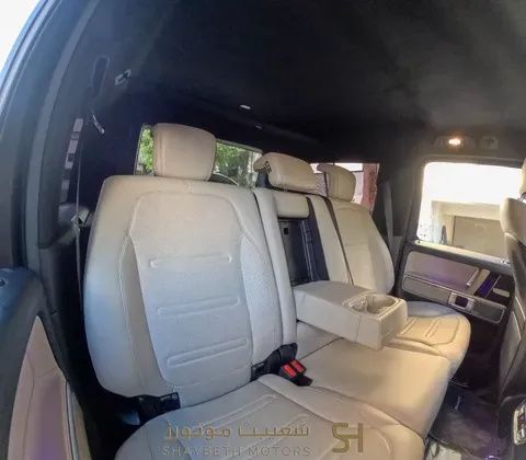 Подержанный Mercedes-Benz G-Class 500 III (W463), 4.0 л, 2019 в Иордания, Амман от SHAYBETH MOTORS Черный цвет.  | AUTO.AE | Объявление #295716 — фото 10 из 10