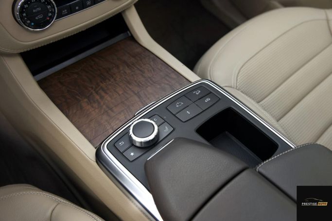 مستعملة Mercedes-Benz GL-Class AMG 63 AMG، 5.5 لتر، 2013 في الأردن، عمان من PRESTIGE AUTO، اللون أسود.  | AUTO.AE | إعلان #296254 — صورة 13 من 40