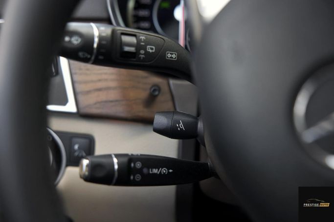 مستعملة Mercedes-Benz GL-Class AMG 63 AMG، 5.5 لتر، 2013 في الأردن، عمان من PRESTIGE AUTO، اللون أسود.  | AUTO.AE | إعلان #296254 — صورة 23 من 40