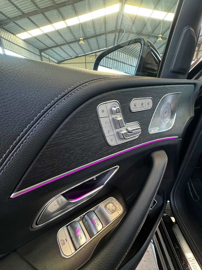 Used Mercedes-Benz GLE 350 II (V167) Facelift, 2.0 l, 2024 in Jordan, Amman by AL HAYDAR CARS, Black color.  | AUTO.AE | Listing #296548 — photo 14 of 15