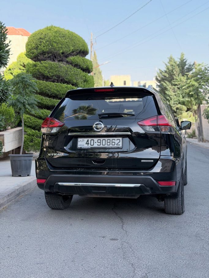 Used Nissan X-Trail III (T32) Facelift, 2.0 l, 2020 in Jordan, Amman by AL FURSAN MOTORS, Black color.  | AUTO.AE | Listing #296448 — photo 11 of 11